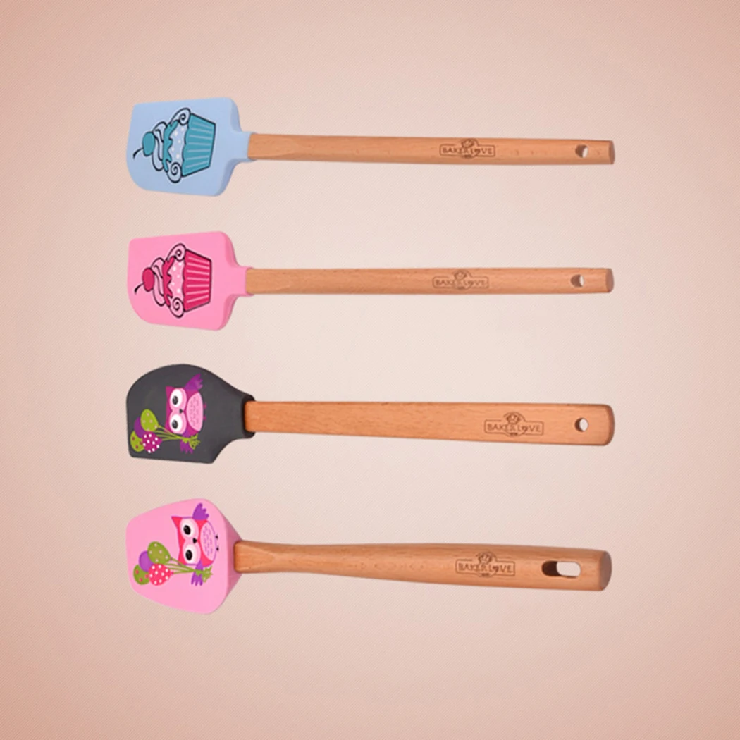 

Non-Stick Cartoon Wooden Handle Butter Cooking Silicone Spatula Cookie Pastry Scraper Cake Baking Spatula Silicone Spatula