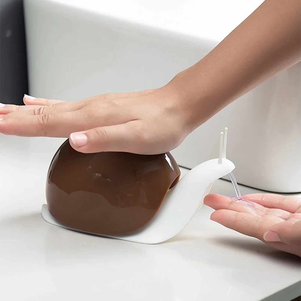 

Creative Snail Shape Soap Dispenser Cosmetics Bottles Bathroom Hand Sanitizer Shampoo Body Wash Lotion Bottle Bathroom Hardware