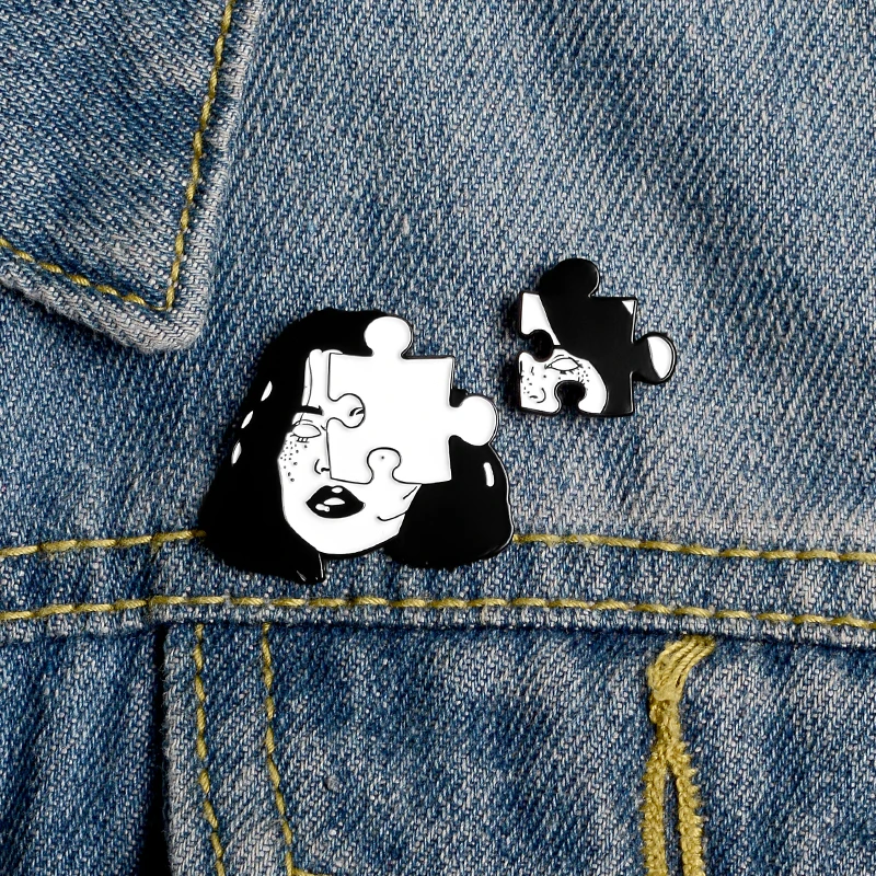 Punk face enamel pin Horror Puzzle woman badge brooch Scary black and white Denim jackets Lapel Gothic jewelry gift | Украшения и