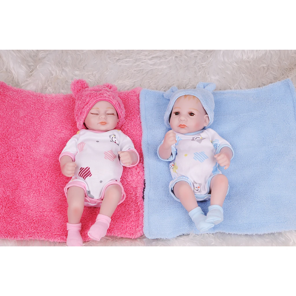 

Realistic Baby Twins Toddlers Reborn Doll with Cute Clothes Hat and Carpet, Eco-friendly Silicone 11 Inch, White Skin Tone
