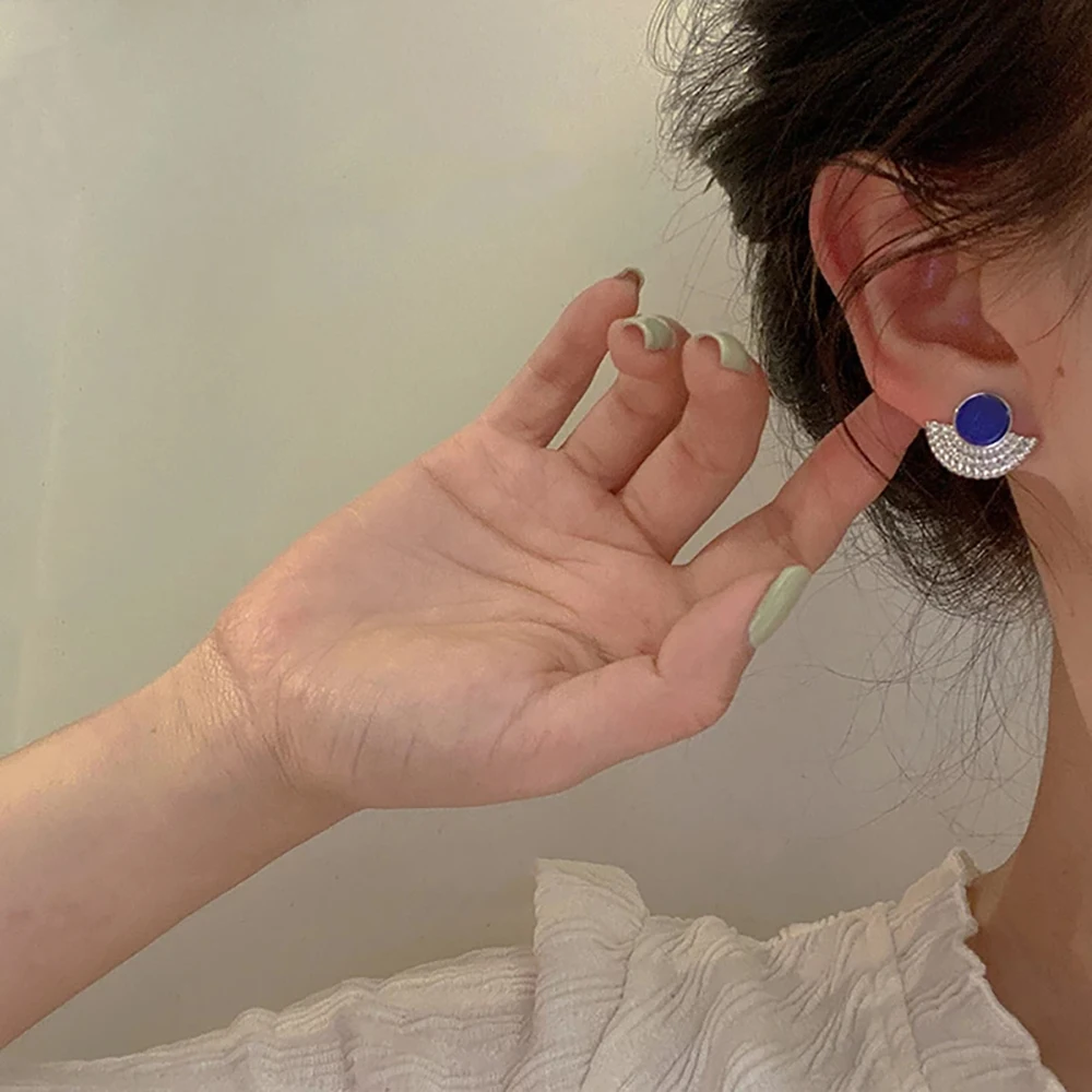 

Ghidbk Retro Simple Small Fan Earrings Studs With Stone Simple Fashion Geometric Alloy Sector Ear Studs For Women Party Jewelry