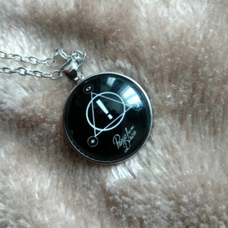 Азиатских тайны музыкальной группы Panic At The Disco ожерелье минимализм модный символ