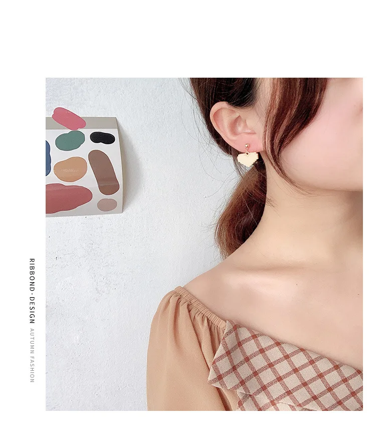 

925 Pixel Heart Women Earrings Alloy Prevent Allergy Trendy Jewelry Vintage Simple Wedding Party Gifts IRISBee 2021 Fashion