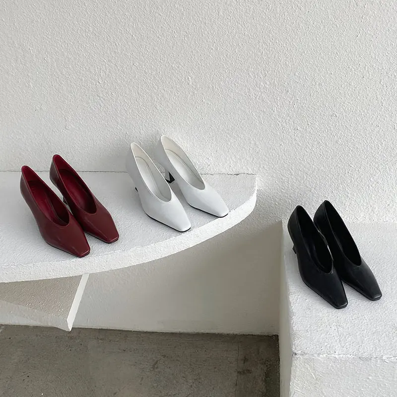 MONMOIRA/однотонная дизайнерская обувь с v образным вырезом женские винтажные туфли