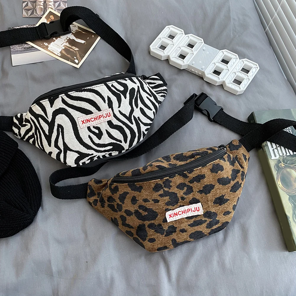 

Casual Animal Pattern Chest Bag Female Canvas Zipper Waist Fanny Crossbody Packs Multifunction Bag Belt Bag Pouch Packs