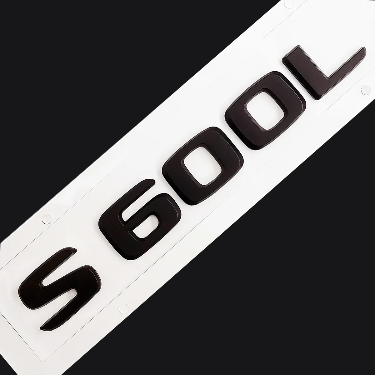 Оригинальный размер 1:1 Автомобильная эмблема заднего хвоста цифры-буквы