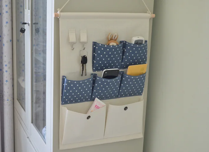 

Cotton canvas sundries hanging bag, multi-compartment storage bag, school mobile phone storage, children's drug storage