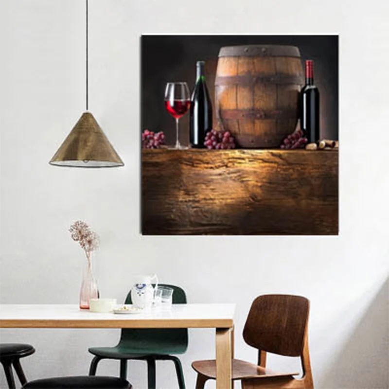 Декоративная картина для спальни гостиной прикроватного столика бутылка
