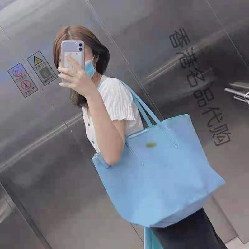 

High Quality France 2021 Crocodile Women handbag Fashionable Evening Party Purses and Large capacity shoulder bag