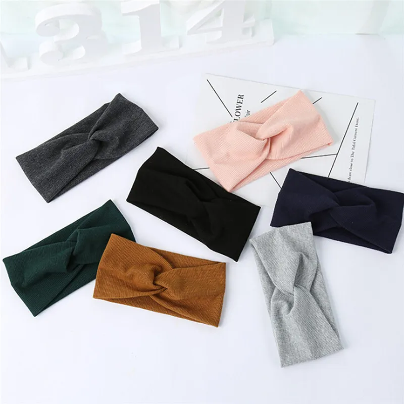 Повязка для волос женская мягкая эластичная однотонная лента с перехлёстом