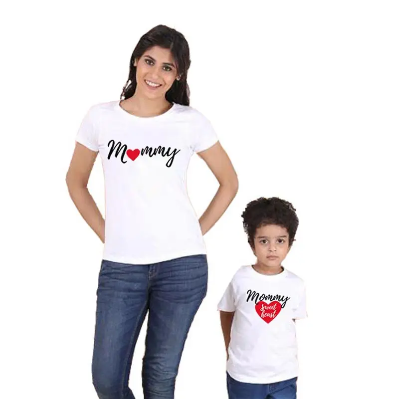 Новинка 2020 футболка для мамы и дочки маленьких девочек милая Свежая с сердечками