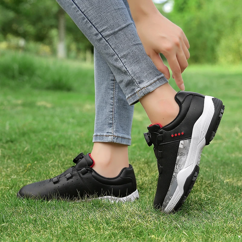 Professional Golf Shoes Ladies Grass Non-slip Golf Shoes Outdoor Training Golf Walking Sneakers Ladies Pink Black Golf Sneakers