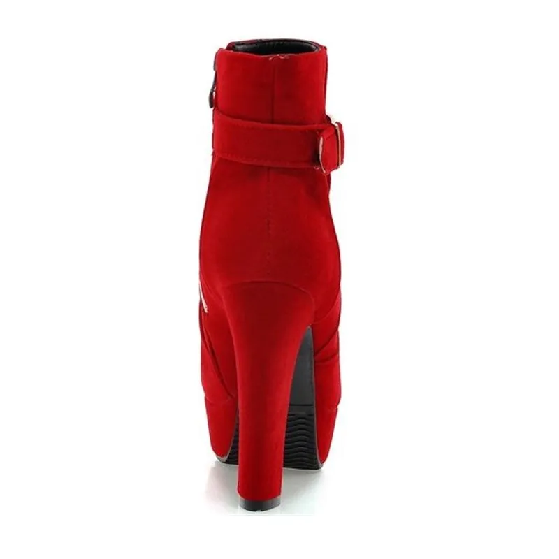 Сезон осень зима Пикантная обувь на высоком каблуке Полусапожки Модная женская