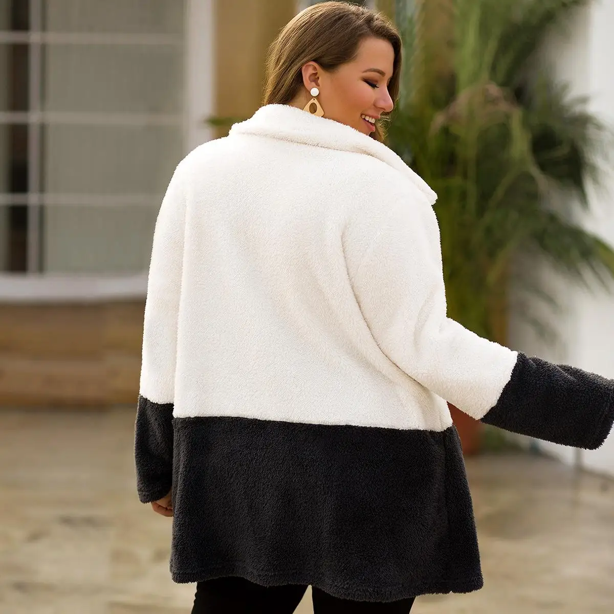 

XL-4XL Autumn Winter Big Size Soft Velvet Coats Cardigan Casual Large size Women Loose Cardigans Jacket Plus size Long Warm Coat