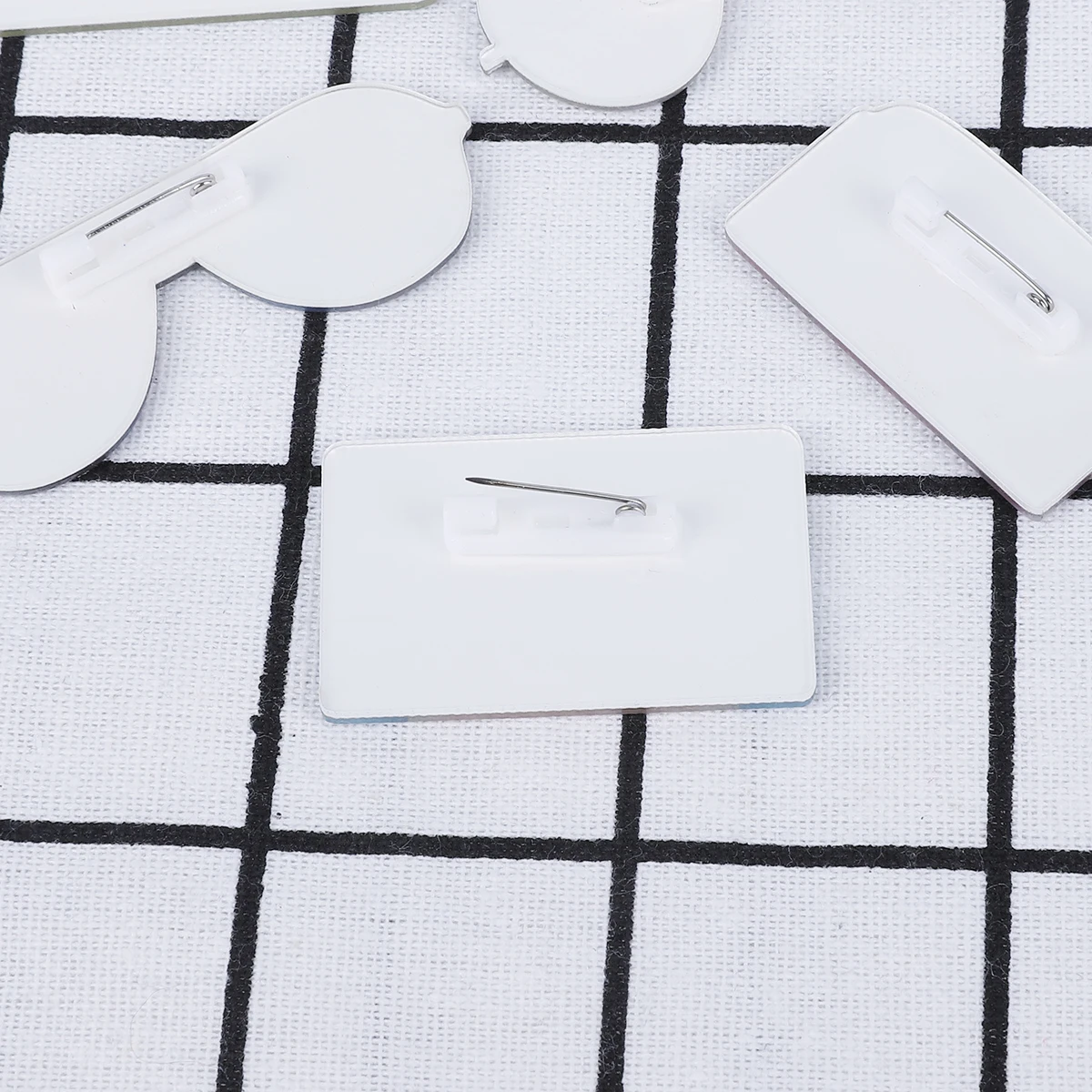 Милые Мультяшные акриловые Значки для радиооочков 1 шт. 3D значки булавка на брошь