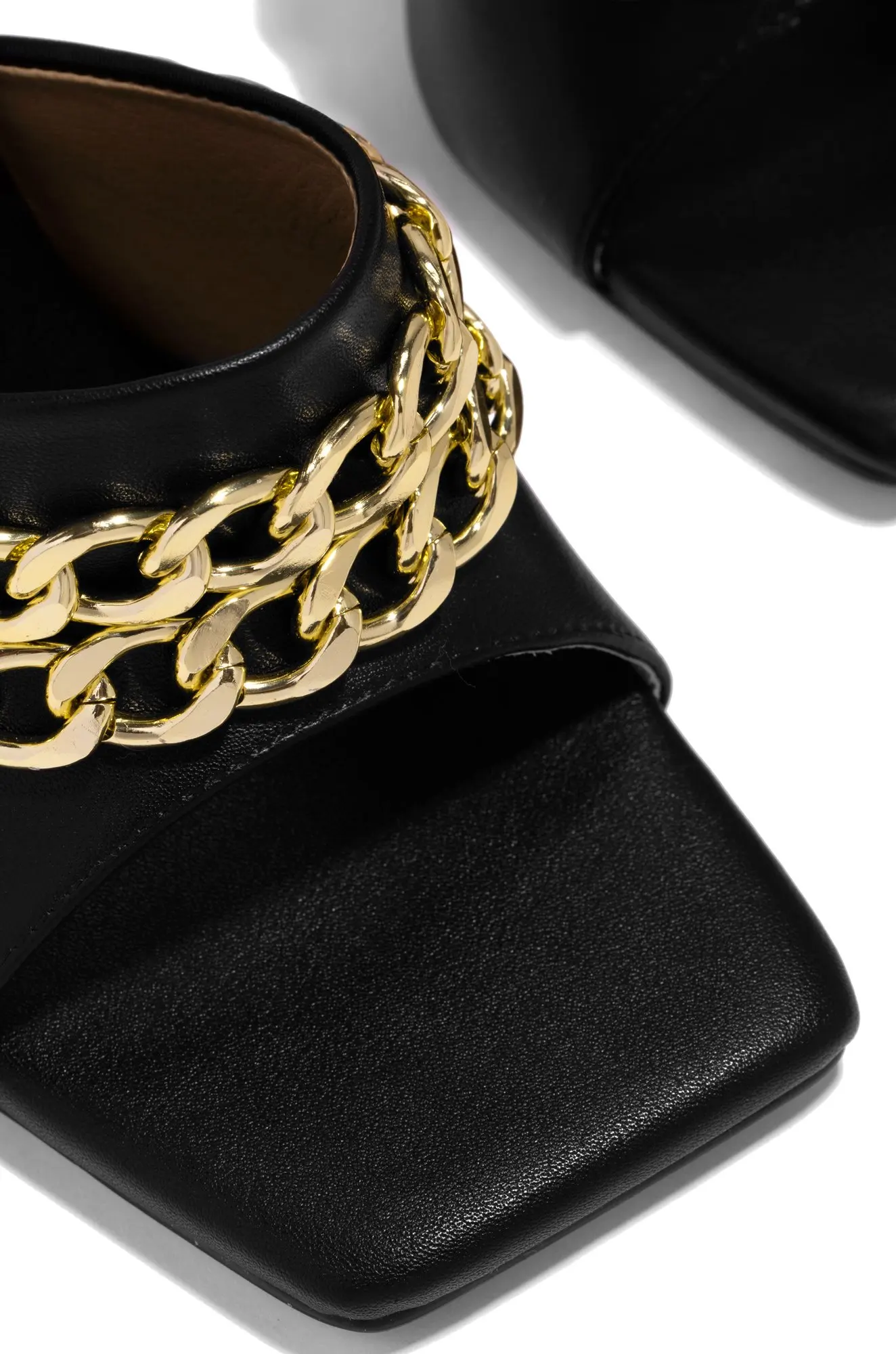 

Women High Heels Sandals For Women 2021 Ladies Sexy Slippers Summer Chain Square Toe Sandals Female Party Shoes zapatillas mujer