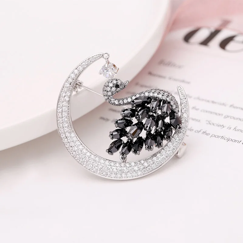 Высокое качество сверкающий Цирконий Лебедь брошь для женщин пальто ювелирные