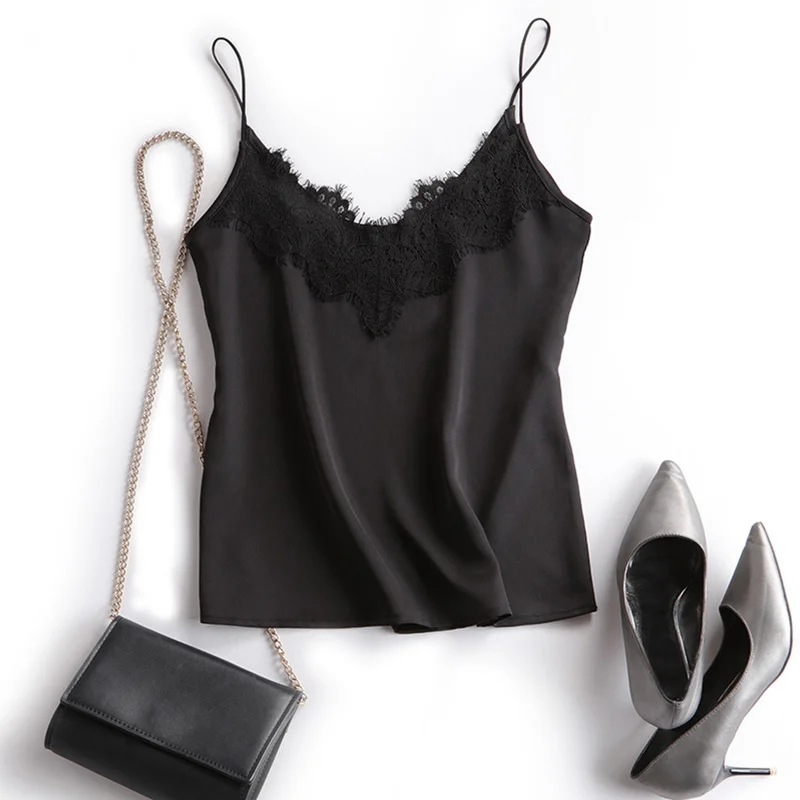 Женский топ на тонких бретельках черный с кружевами и шелком летние топы белые