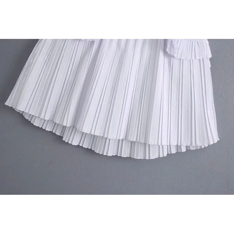 

2020 Women Fashion White Pleated Strap Cropped Blouses Vintage Square Collar Sleeveless Short Shirts Female Chic Tops