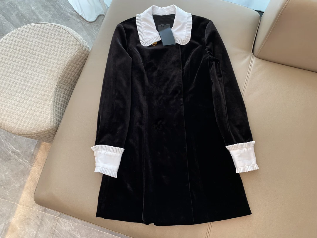 Женский Облегающий комбинезон с кружевом черный бархатный белым лотосом