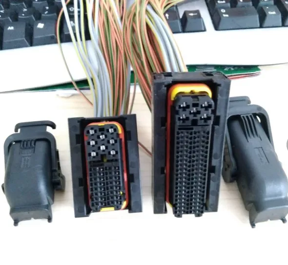 Экскаватор PC200/210/240-8 ПК версия гидравлический основной платы Дисплей разъем ECU 81PIN+ 40PIN