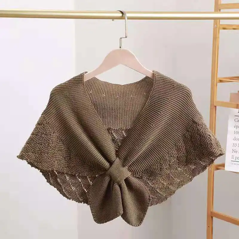 

Fishtail shawl women kintting coats Air conditioning room shoulder P3 329