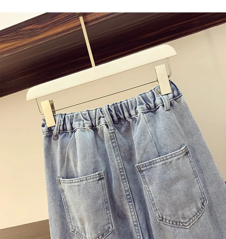 Женский комплект из двух предметов топ с коротким рукавом и боковые пуговицы