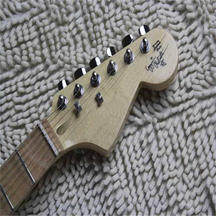 Электрическая гитара классические модели кремово-желтого цвета | Спорт и