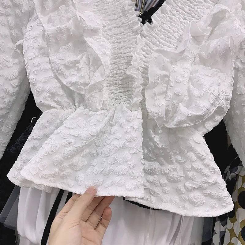 

Korean Style Pure Color Women Blouse V Neck Ruffled Flare Sleeve Short Shirt Female Slim Waist Top