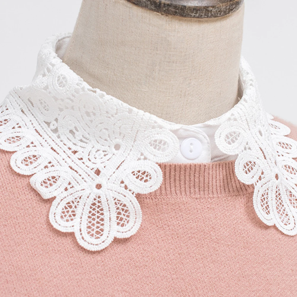 Женская шифоновая блузка со съемным кружевом демисезонная кружевным воротником