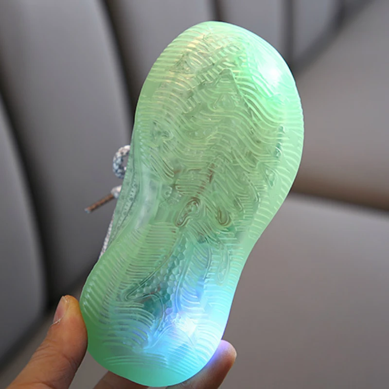 

KushyShoo 2021 Spring LED Sport Shoes Children Fly Woven Running Shoes Kids Shoes for Girl Light Up Shoes Boys Sneakers