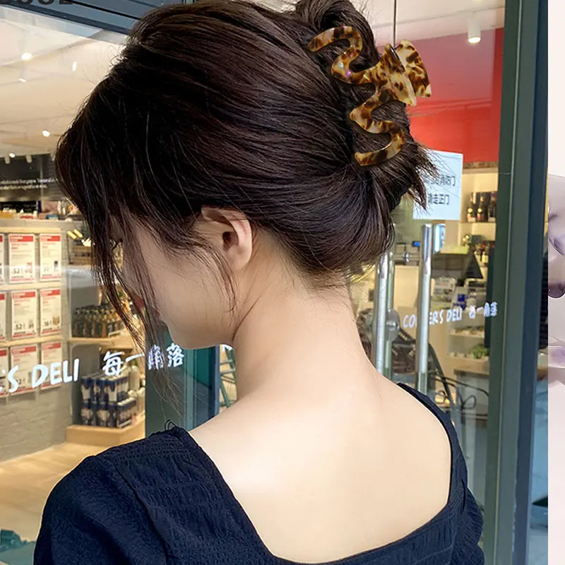 

New Women Fashion Hair Accessories Vintage Acrylic Wave W Style Barrette Big Size Wave Shape Hairpin Korean Acetate Hair Claws