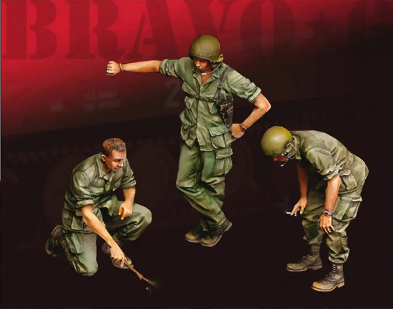1/35 масштаб Вьетнамки войны США Военный танк три солдата исследовательский путь