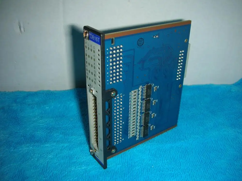 

Подержанная осветительная лампа, 1 шт.