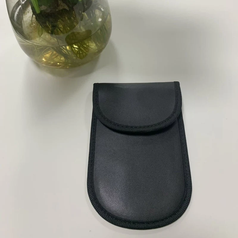 RFID Signal Blocking Bag Cover Car Key Blocker Pouch For Keyless Keys Radiation Protection Cell Phone Covers | Автомобили и