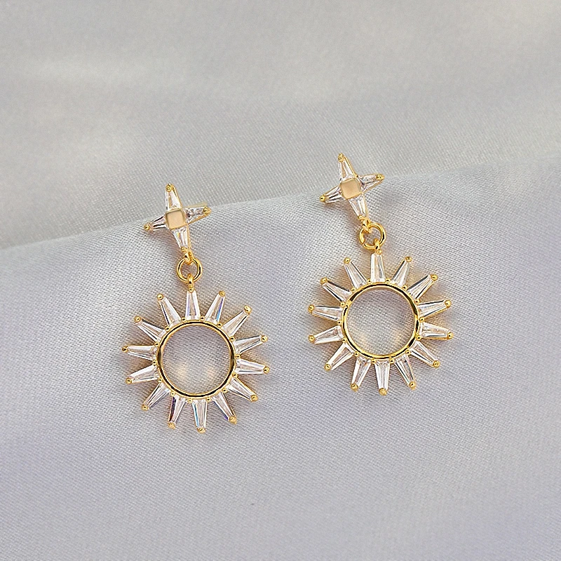 

Fashion Sun & Star AAA Zircon Drop Earrings for Women Gold Color Personality Sunflower Crystal Ear Jewelry Accessories LE1480