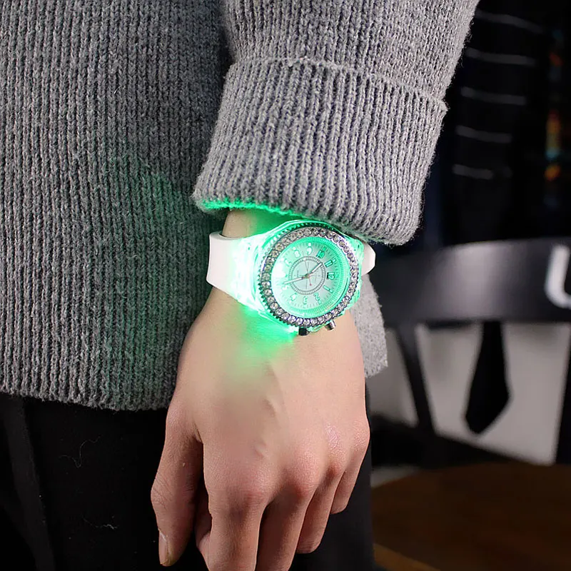 

Flash Luminous Watch Led Light Personality Trends Students Lovers Jellies Woman menS Watches Light WristWatch