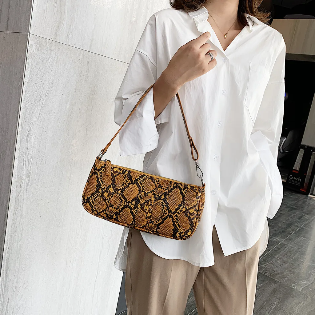 Женская сумка на плечо с застежкой липучкой в стиле ретро принтом змеиной кожи