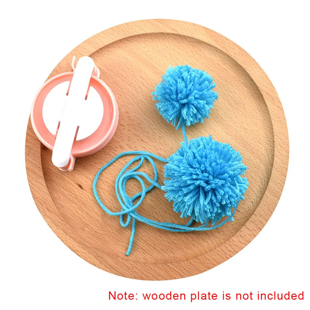 

4 Sizes Pompom Maker Ball Weaver Needle Craft Knitting Wool Tool Suitable for Hat Scarf Headband DIY Craft Supplies Color Random