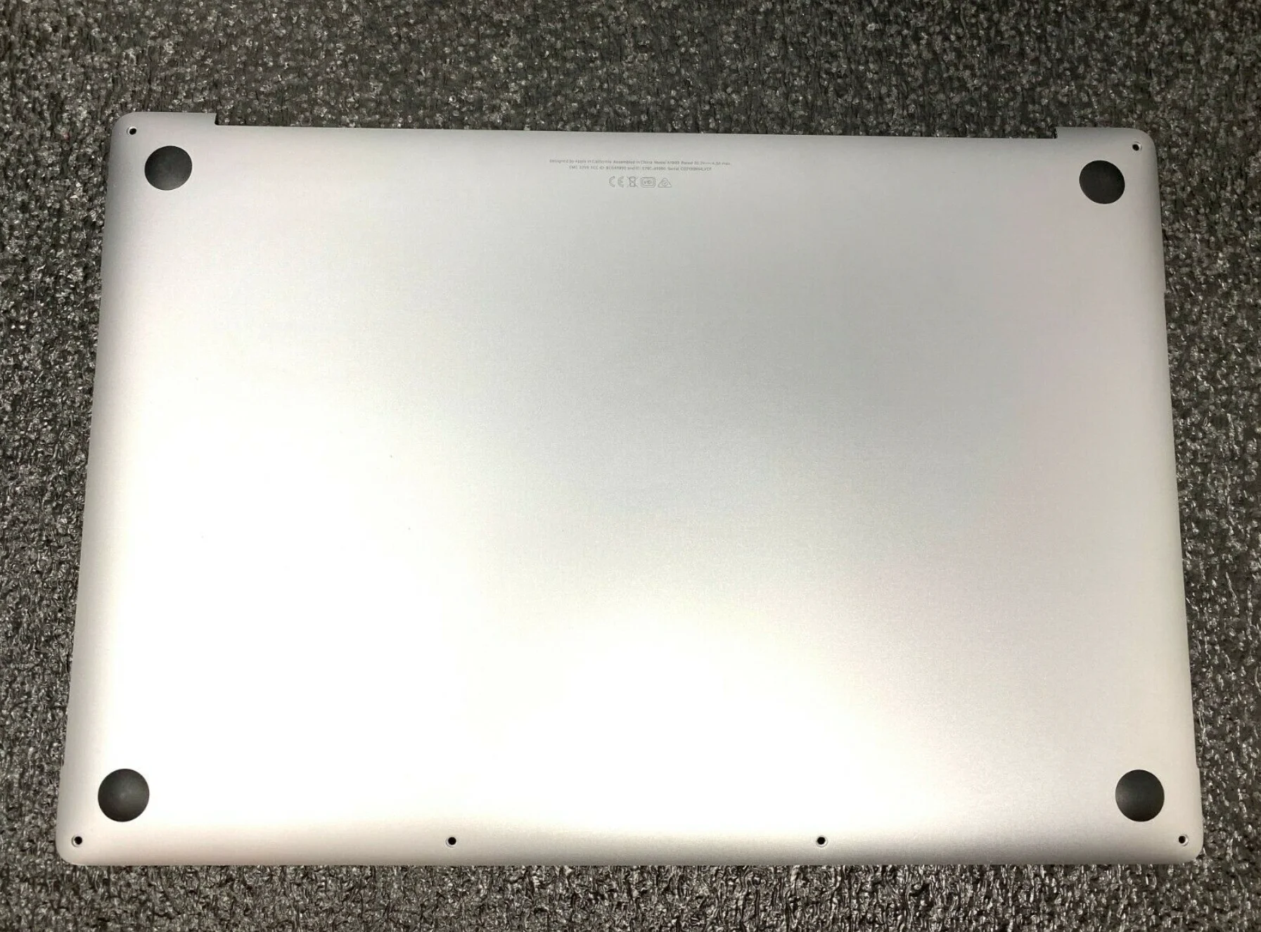 

A1990 Bottom case for Macbook pro 15inch sliver cover D