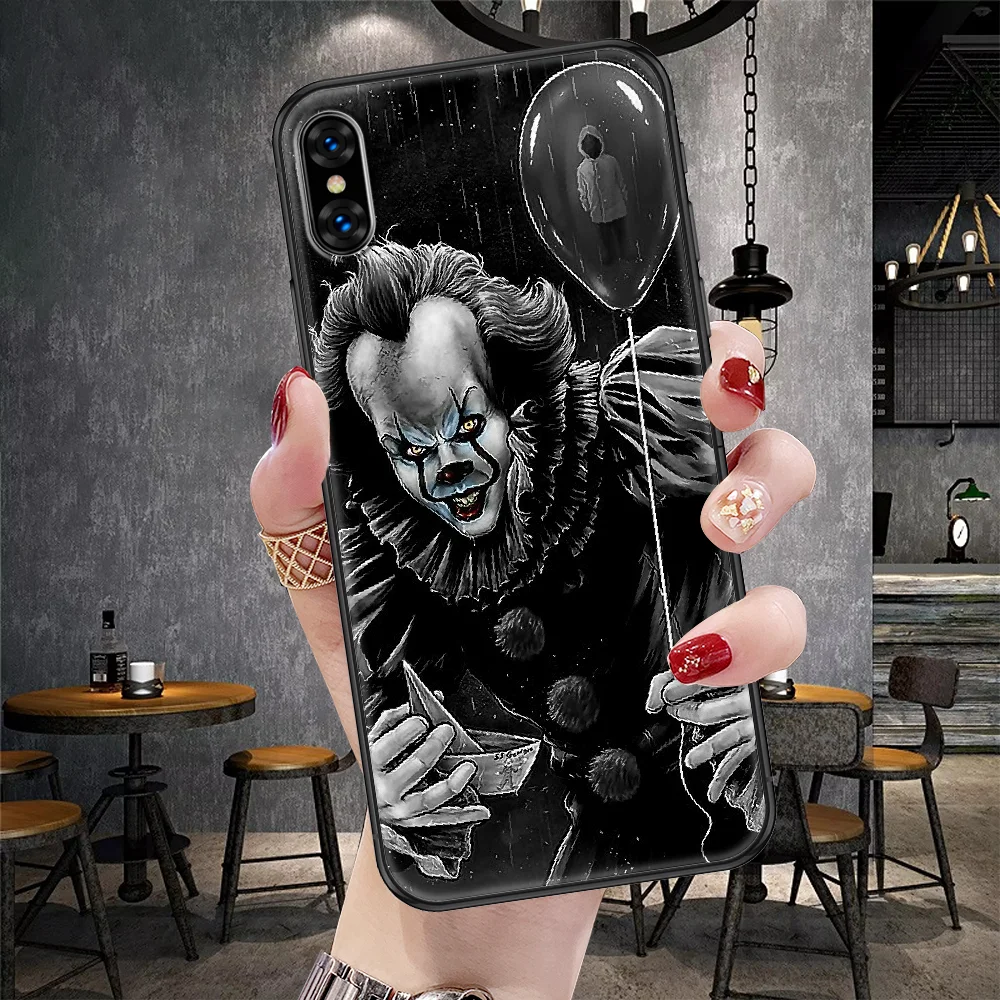 Pennywise Clown Float It Horror Phone Case For iphone 5 5S SE 2 6 6S 7 8 11 12 Mini Plus X XS XR Pro Max black trend bumper |
