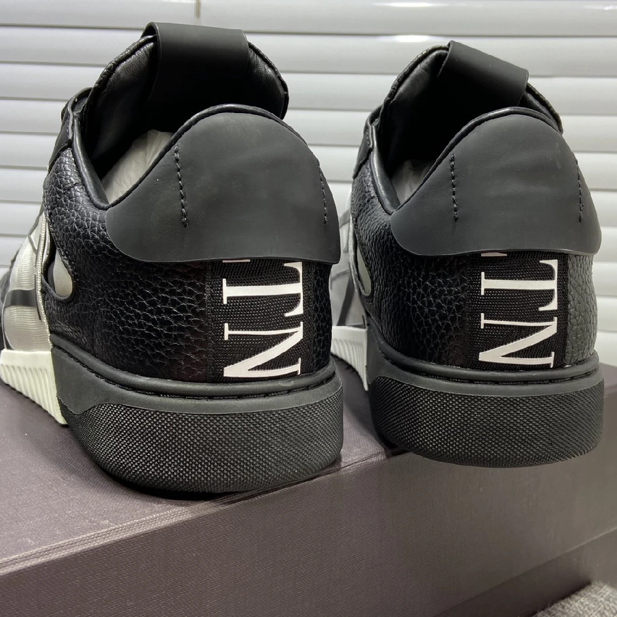 

Men's Casual New Top Designer Brand Men's and Women's Fashion Casual Leather Sports Shoes Luxury Cowhide 35-46