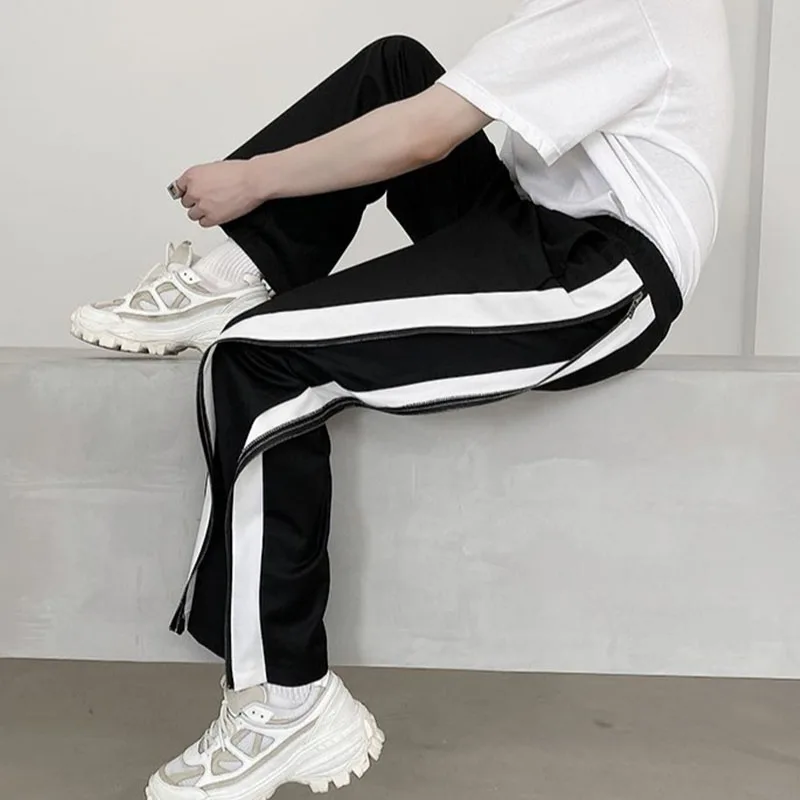 

Streetwear Loose Men Black Casual Pants With White Stripes 2021 New Elastic Waist Side Zipper Sports Trousers