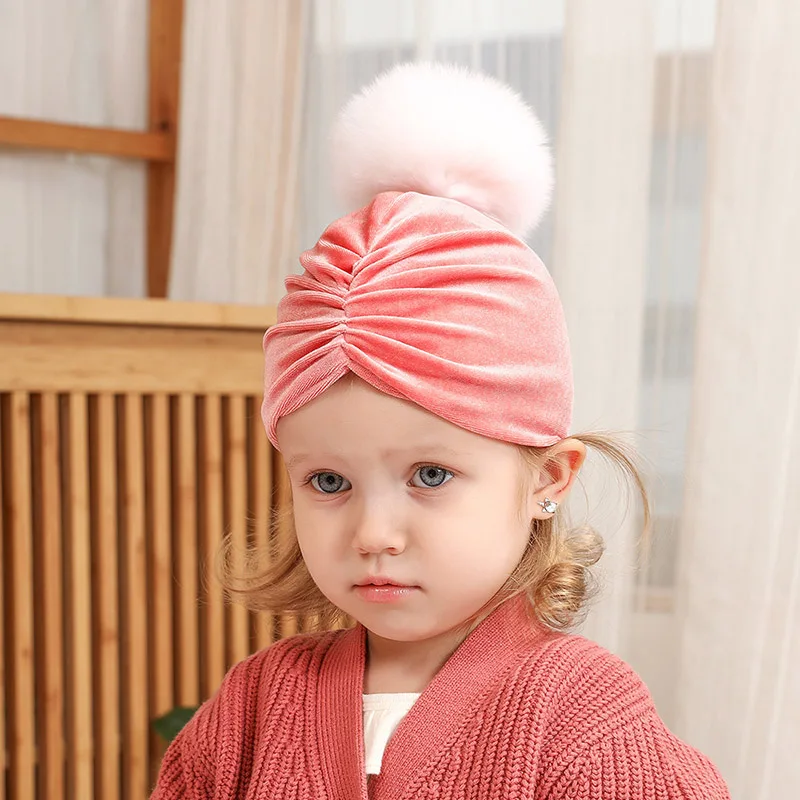 Детская шапка с помпоном теплая зимняя для маленьких девочек Шапка-бини из
