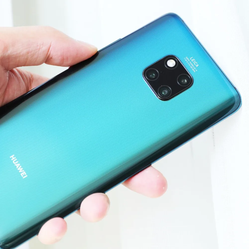 Смартфон HuaWei mate 20 Pro 4G LTE 8 ГБ ОЗУ 256 Гб ПЗУ Kirin 980 Android 9,0 6,3" 3120x1440 40.0MP IP68 NFC