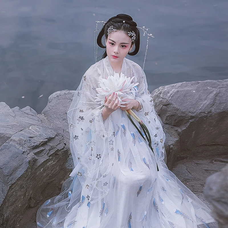 

Female Hanfu Dress Elegant White Princess Clothes Chinese Traditional Ancient Han/Tang/Song Dynasty Fairy Hanfu Costumes VO1313