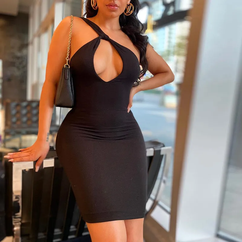 

Thorn Tree Front Hollow Out Sexy Women Dress Party Clubwear 2021 New Off Shoulder Single Strap Bodycon Solid Mini Pencill Dress