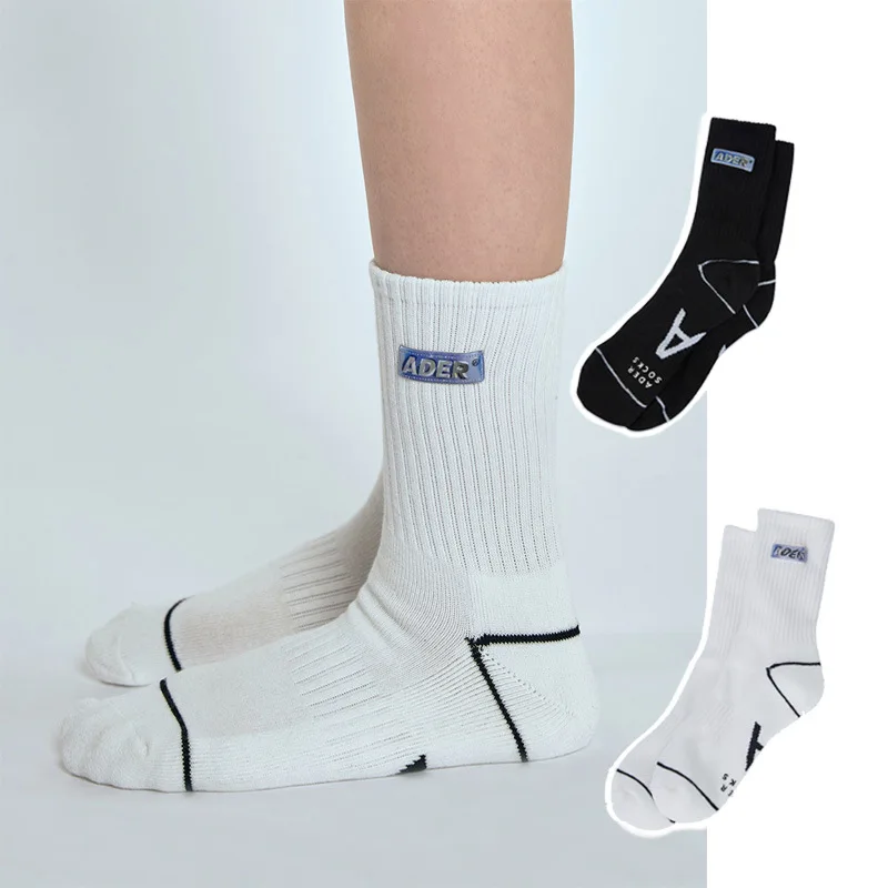 

3D label sewing , breathable sports, street women's fashion socks