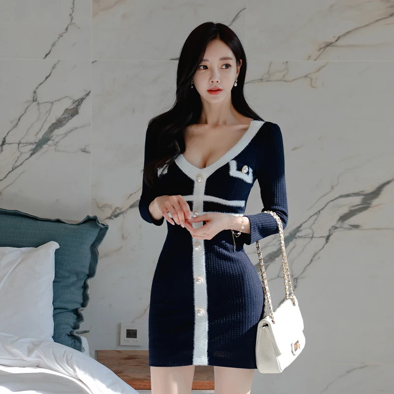 Элегантные женские синие платья облегающее платье в полоску с глубоким