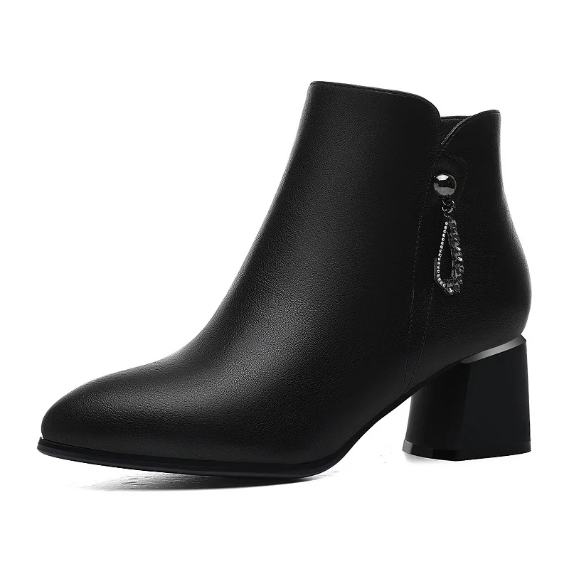 

Leather boots boots autumn and winter 2021 women's winter new thick heel middle heel boots British short boots women's